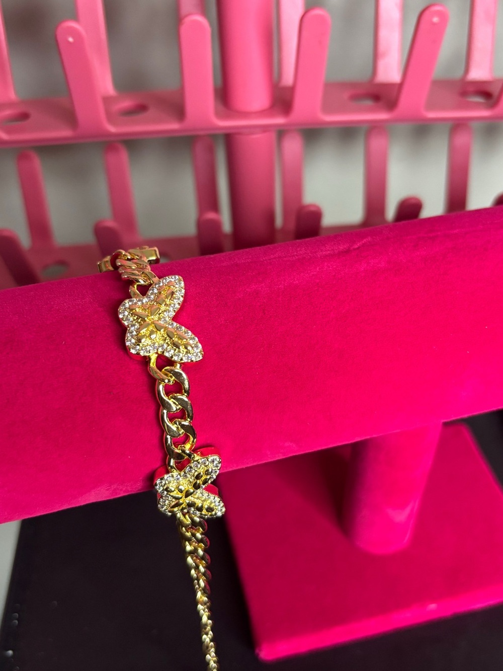 Gold-plated Nugget Butterfly Chain Bracelet
